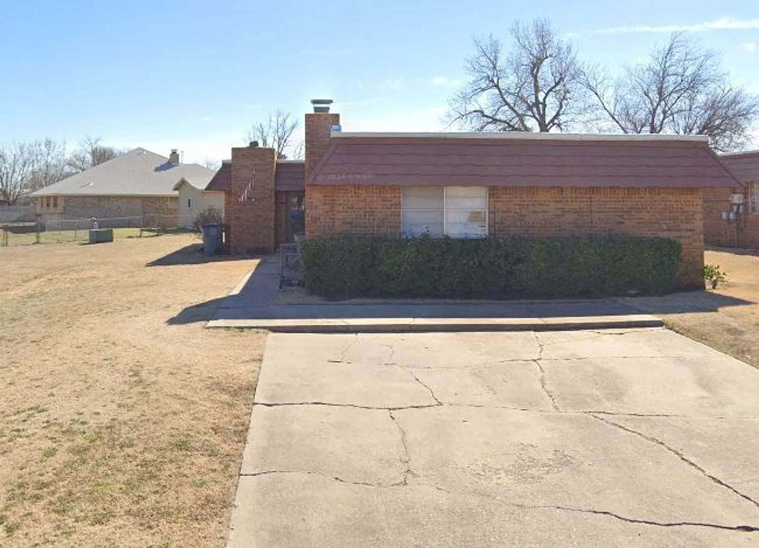 6607 NW Denver — Photo 2