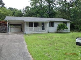 220 Sunset Ave, Camden, TN 38320