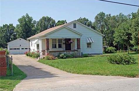 1st image of 1609 E Mechanic Ave