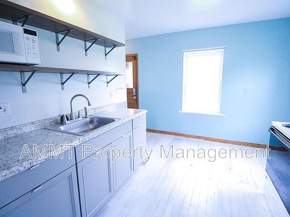 3rd image of 3010 Johnson Ave NW #1