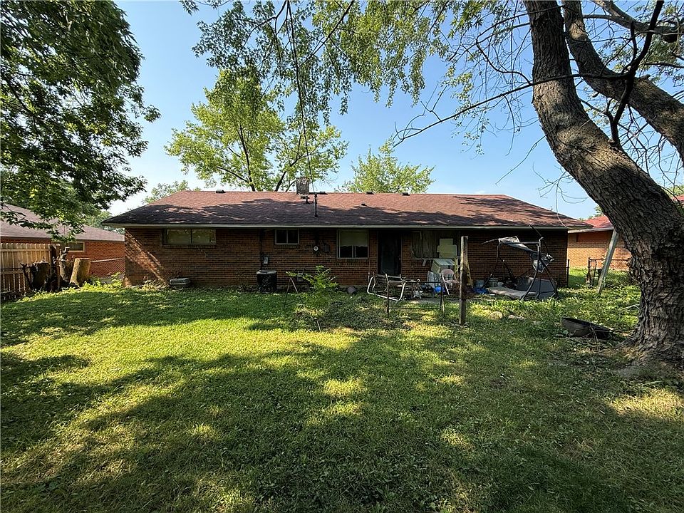 2nd image of 5524 Shady Oak St