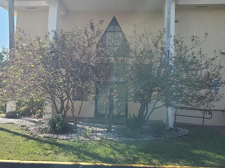 8850 Fontainebleau Blvd #103 — Photo 37