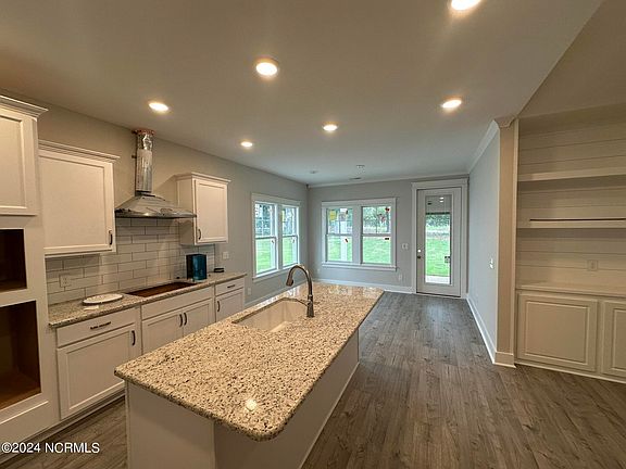 2nd image of 2074 Greenside Manor Drive #L-35