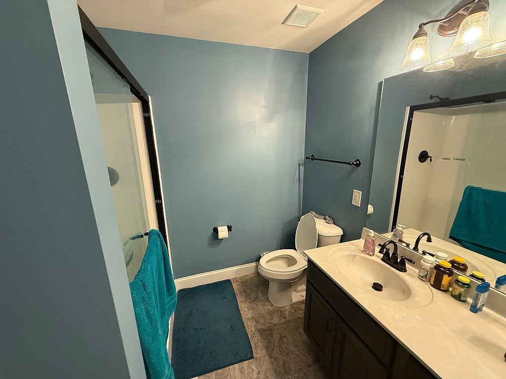1823 Iron Mountain Dr - Property Image