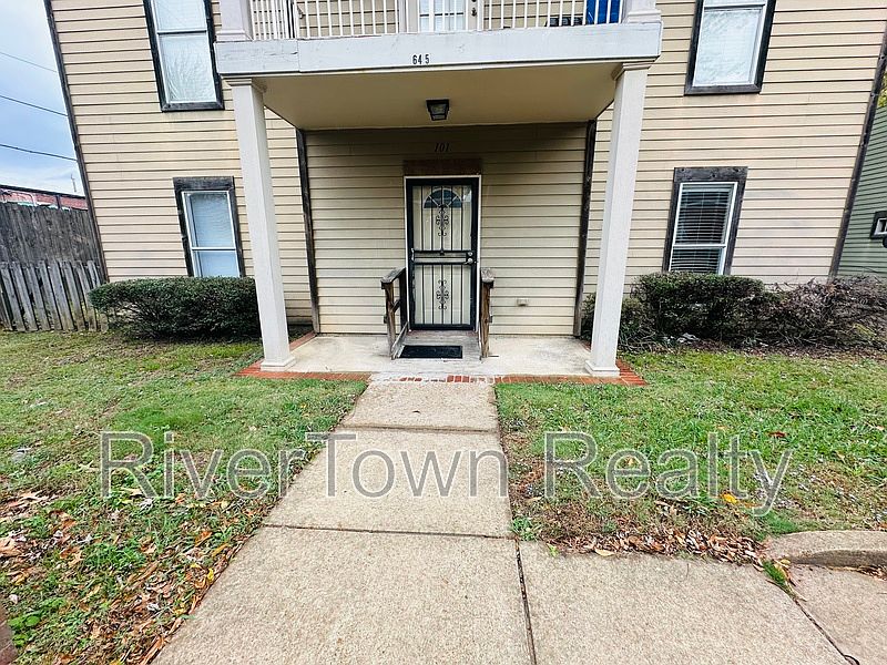 1st image of 645 Gookin Pl #101