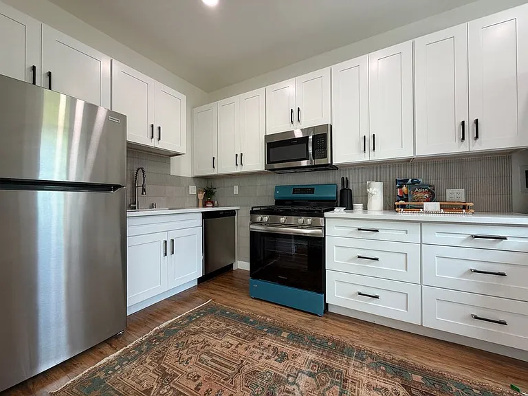 312 Brookes Ave #A2 — Photo 6