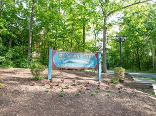 53 Rising Trail Dr #53, Middletown, CT 06457