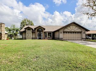719 County Road 467, Lake Panasoffkee, FL 33538