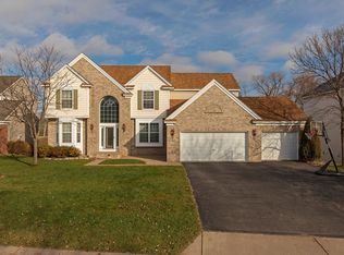 7022 Lydia Ln, Woodbury, MN 55125
