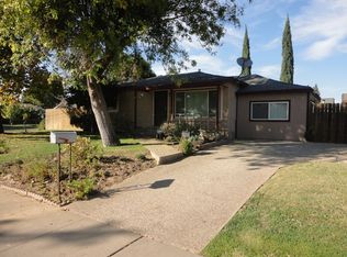 953 Hawk Ave, Sacramento, CA