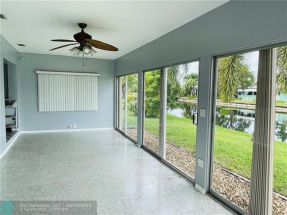 4th image of 4405 NW 49th Dr