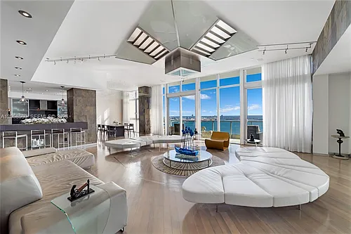 1331 Brickell Bay Dr Photo 1