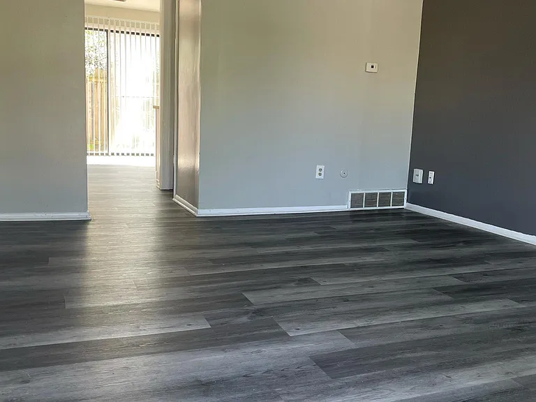859 Moon Rd #PET FRIENDLY — Photo 22