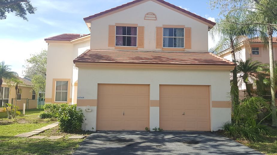 1st image of 18568 NW 19th St