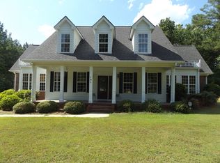 101 Southbend Dr, Carrollton, GA 30116