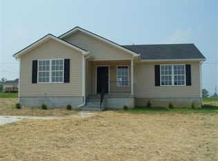 1609 Hannah Dr, Lawrenceburg, KY 40342