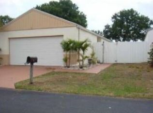 63 Buxton Ln, Boynton Beach, FL 33426