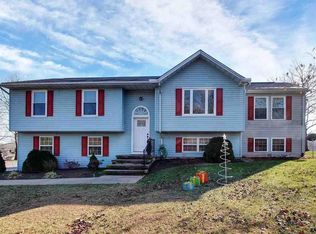 5711 Pine Rd, Thomasville, PA 17364