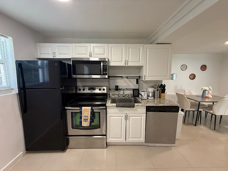 414 NW 53rd St — Photo 12