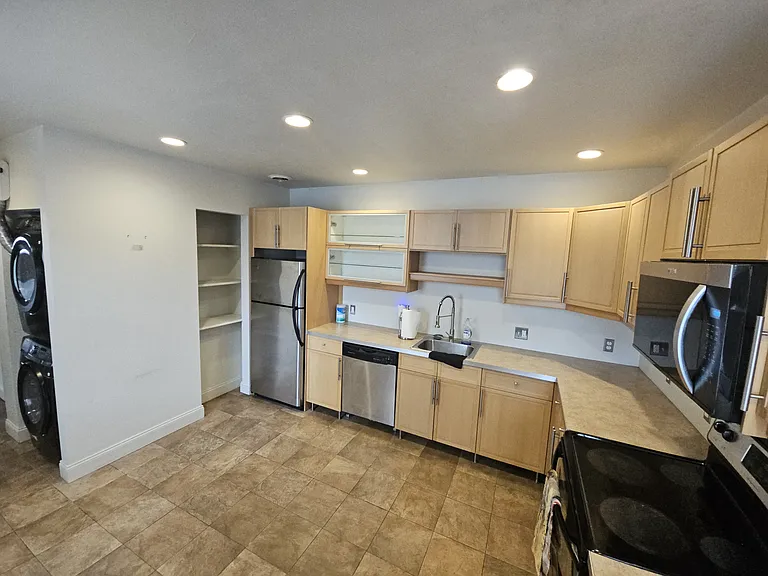1218 Muriel St #2 — Photo 3
