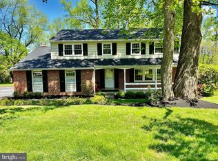 899 Cloverly Rd, Berwyn, PA 19312