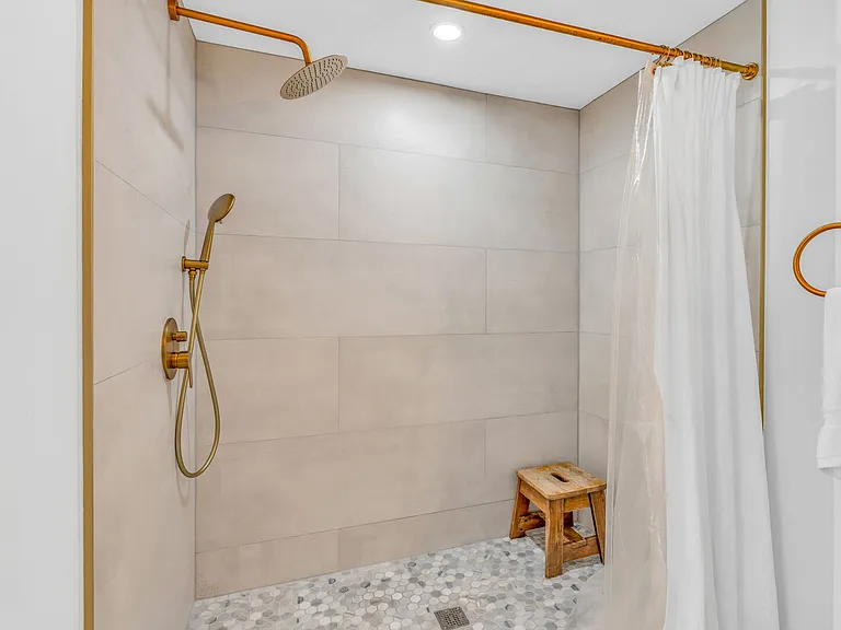 90B Sombrero Beach Rd — Photo 17