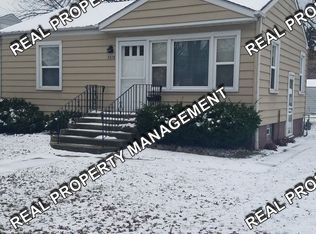 7318 Jarnecke Ave, Hammond, IN 46324