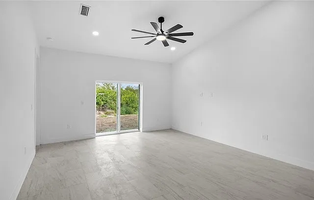 937 Jaguar Blvd — Photo 17