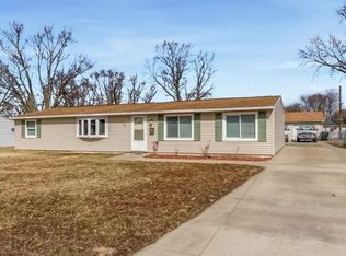 246 Mayden Ave SW, Cedar Rapids, IA 52404