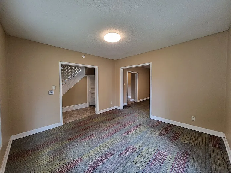1267 Stewart St — Photo 6