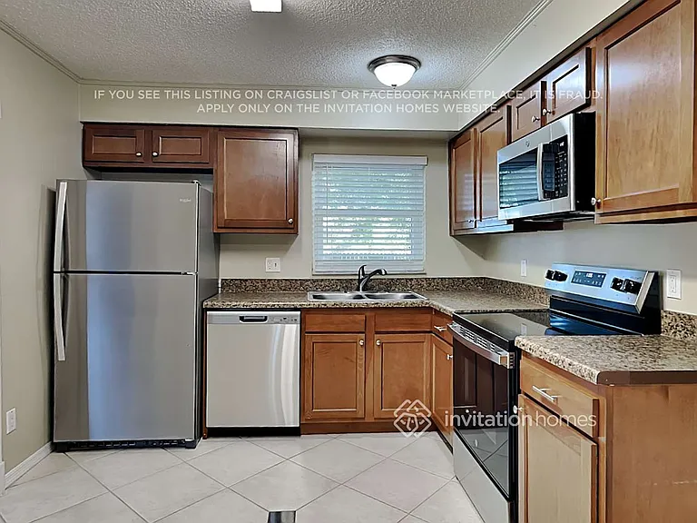 1380 Wildwood Ct — Photo 7