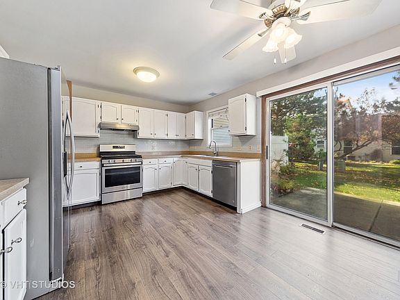 5th image of 1715 Lexington Dr