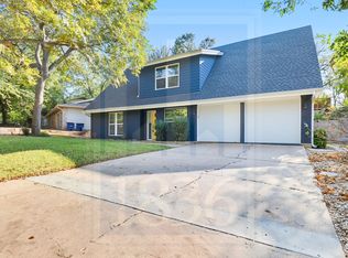 1705 Deerfield Dr, Austin, TX 78741