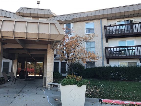 2nd image of 4000 S 56th St APT 235A