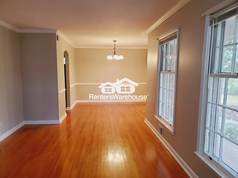 2020 Annette Ln — Photo 3