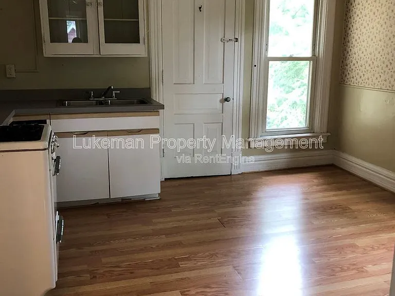 1020 W Kalamazoo Ave #2 — Photo 1