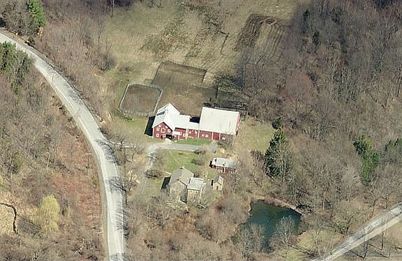 3rd image of 266 Old Route 32