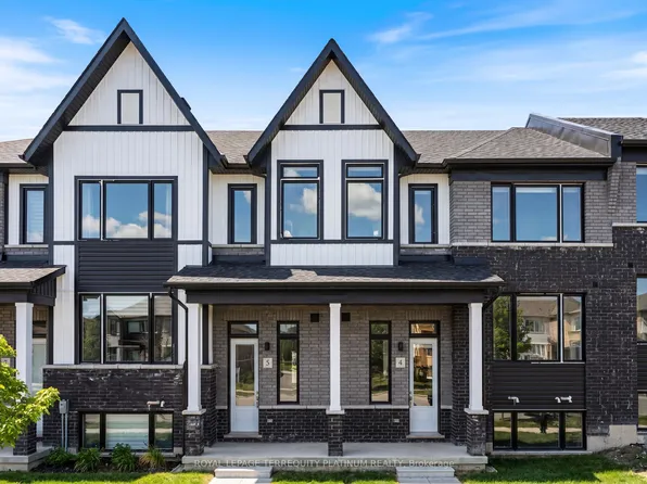 160 Densmore Rd #4, Cobourg, ON K9A 0X7