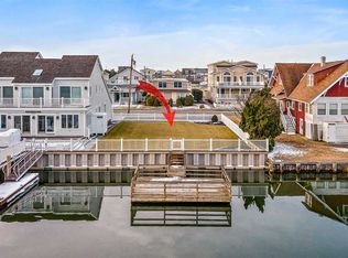 391 20th St, Avalon, NJ 08202