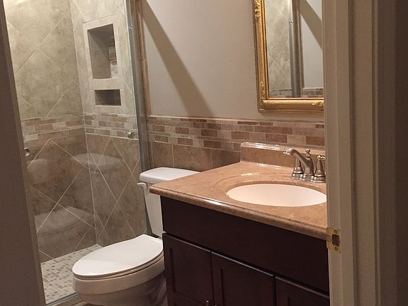 4th image of 331 Wisteria Ct