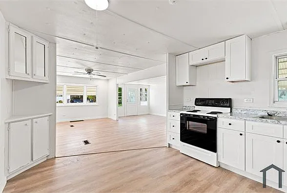 2 bed, 1132 sqft, $1,200 — Photo 4