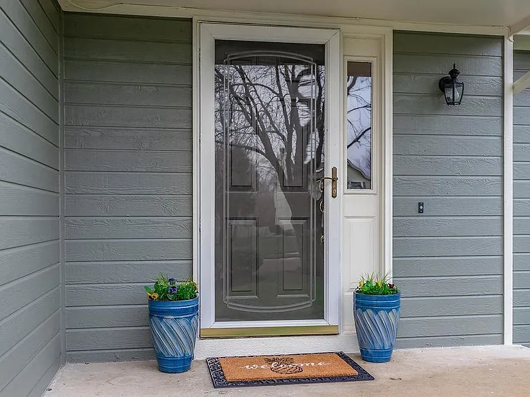 Come on in !