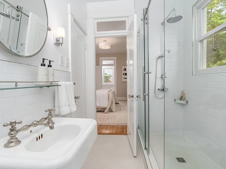 5324 Colorado Ave NW — Photo 30