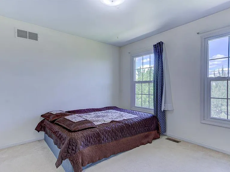 44741 Cherry Hill Rd — Photo 23