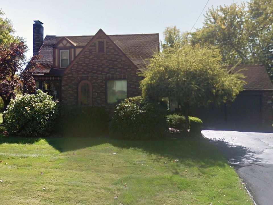 1st image of 309 E Park Ave