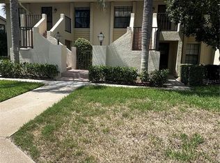 4546 Weybridge #39, Sarasota, FL 34235