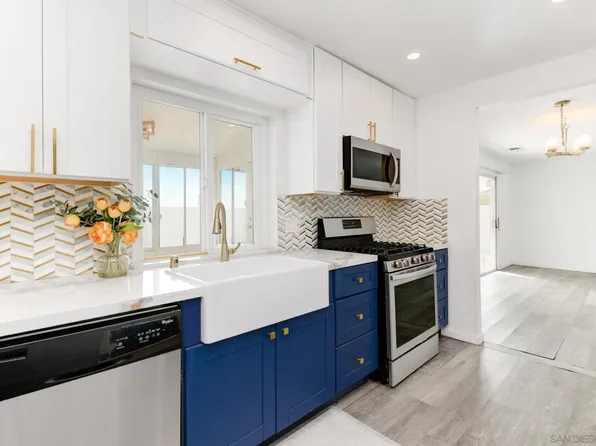 8409 Elkhorn St, Lemon Grove, CA 91945