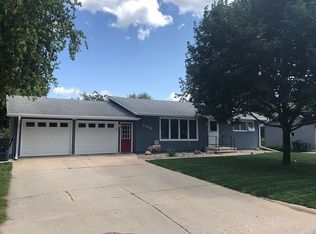 1002 N Carol St, Luverne, MN 56156