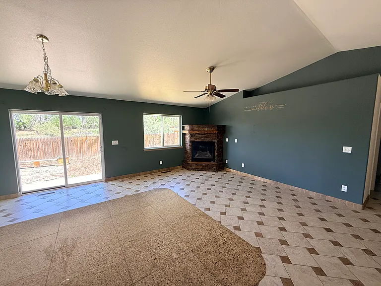 1509 Haystack Rd — Photo 14