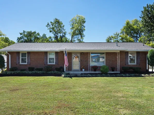 114 Woodyside Dr, Hendersonville, TN 37075